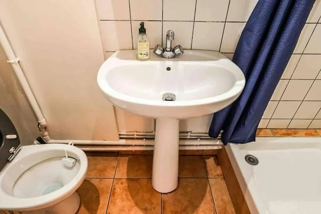 Apartment 07 Grand Studio On The Place Des Vosges Paris France